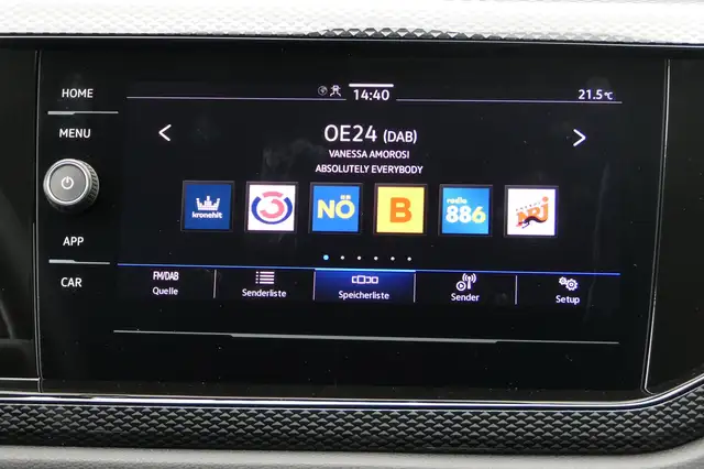 Volkswagen Polo view 10