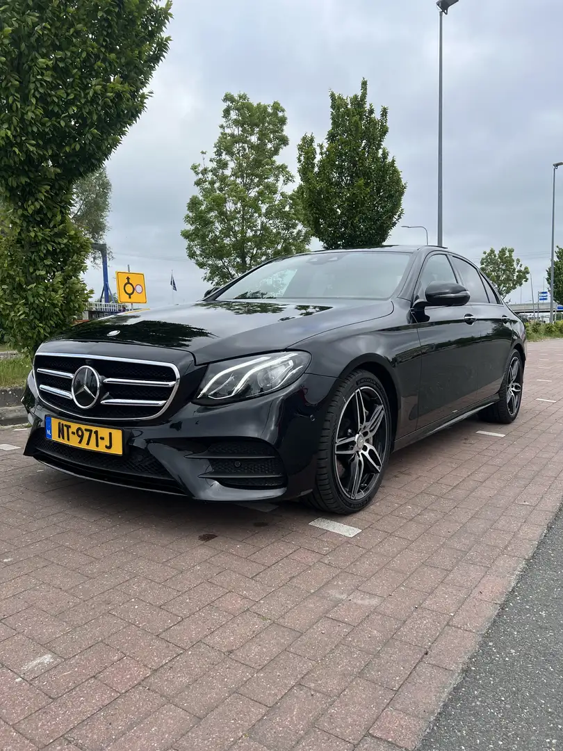 Mercedes-Benz E 350 d AMG | VOL OPTIES! | MOET NU WEG! Zwart - 1
