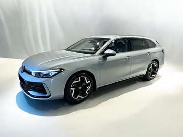 RLINE TDI 4Motion AHK STDHZ ACC Keyless LENKRADHZG