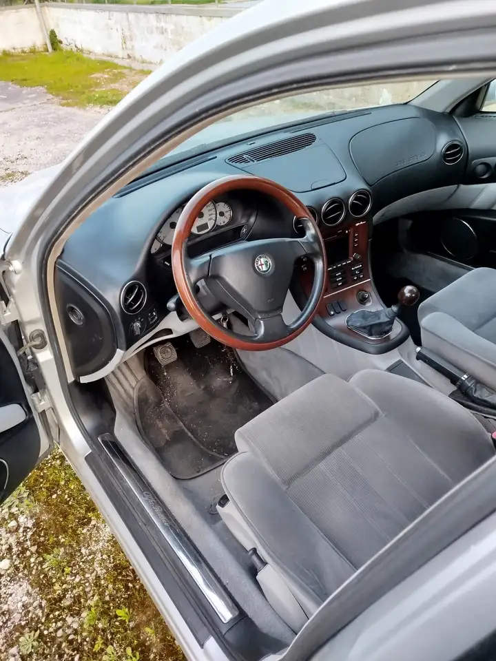 Alfa Romeo 166 JTD 2400, foto 3