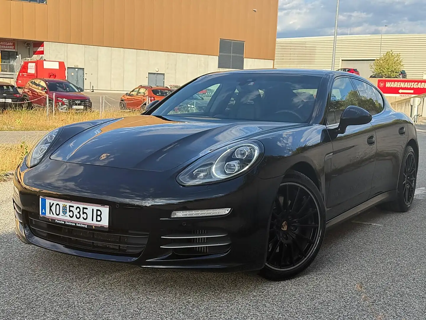 Porsche Panamera 4S DSG***2-Besitz***Finanzierung-Möglich*** Schwarz - 1