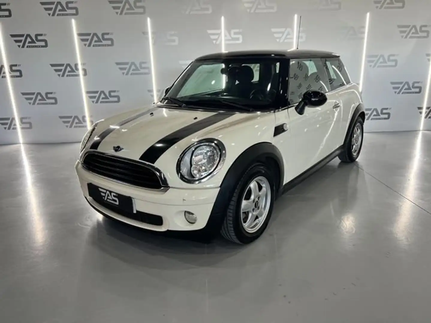MINI Cooper Beige - 1