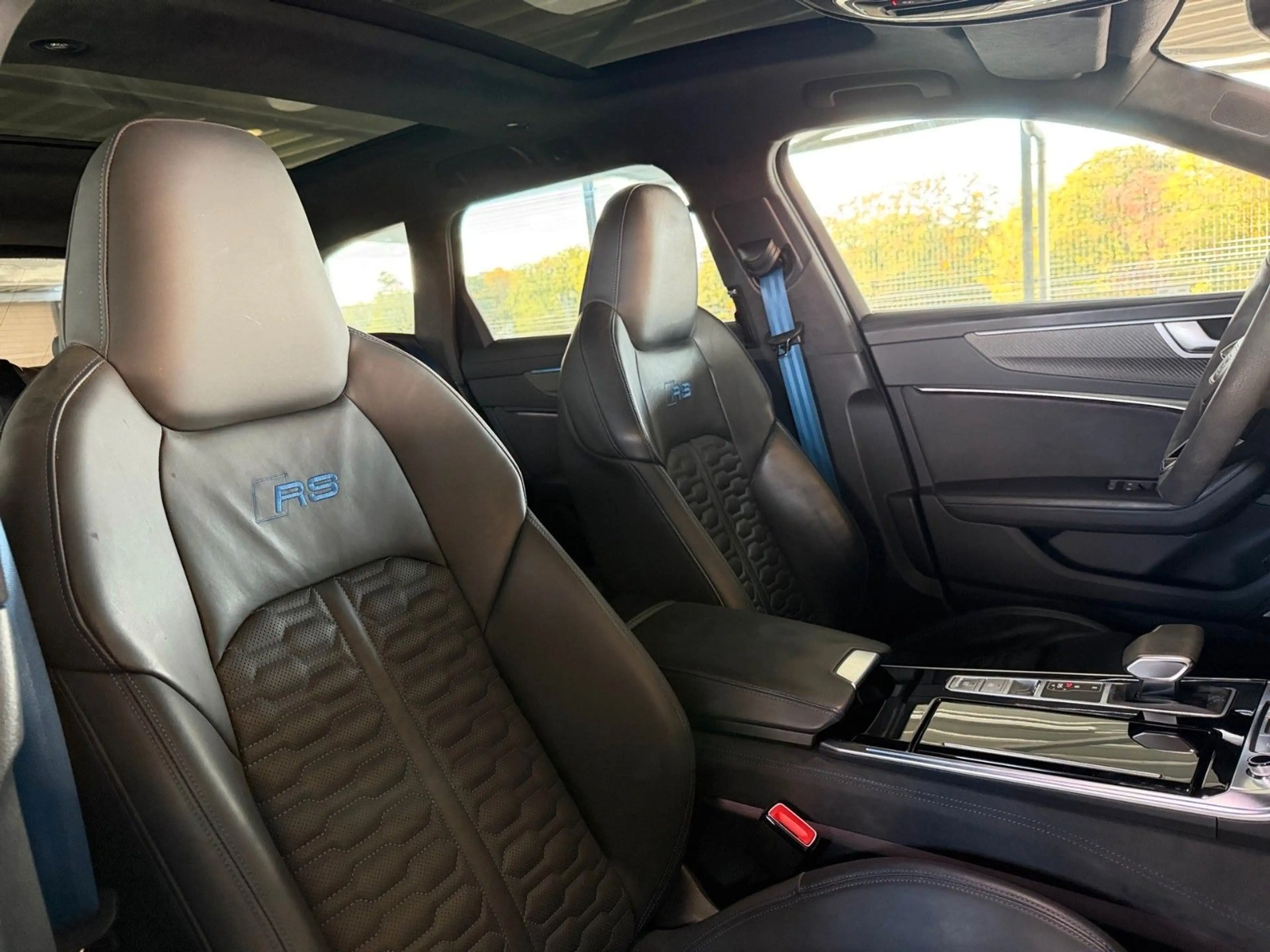 Audi RS6 PERFORMANCE PANO/KERAMIK/VOLL !!! — photo 14