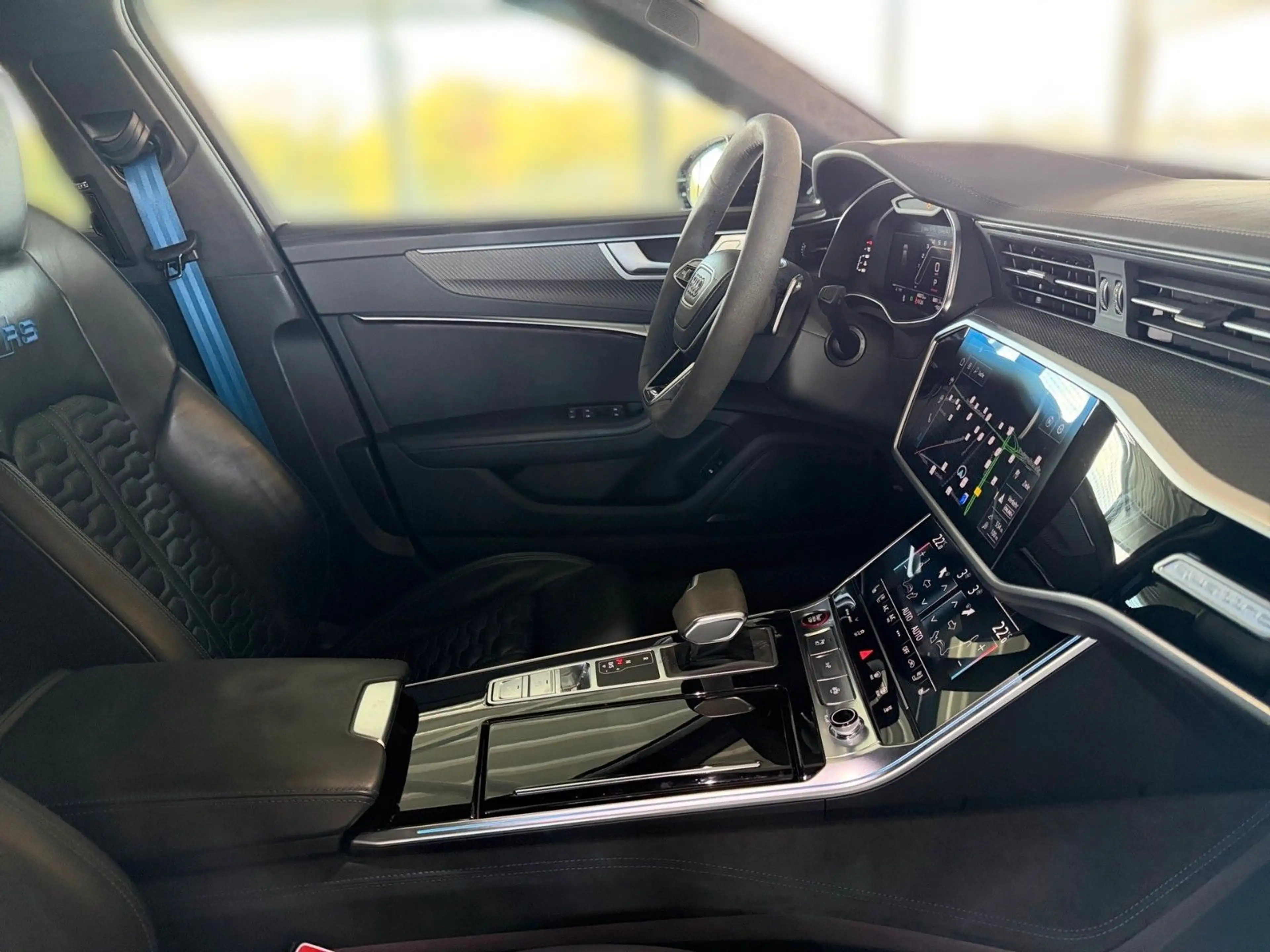 Audi RS6 PERFORMANCE PANO/KERAMIK/VOLL !!! — photo 12