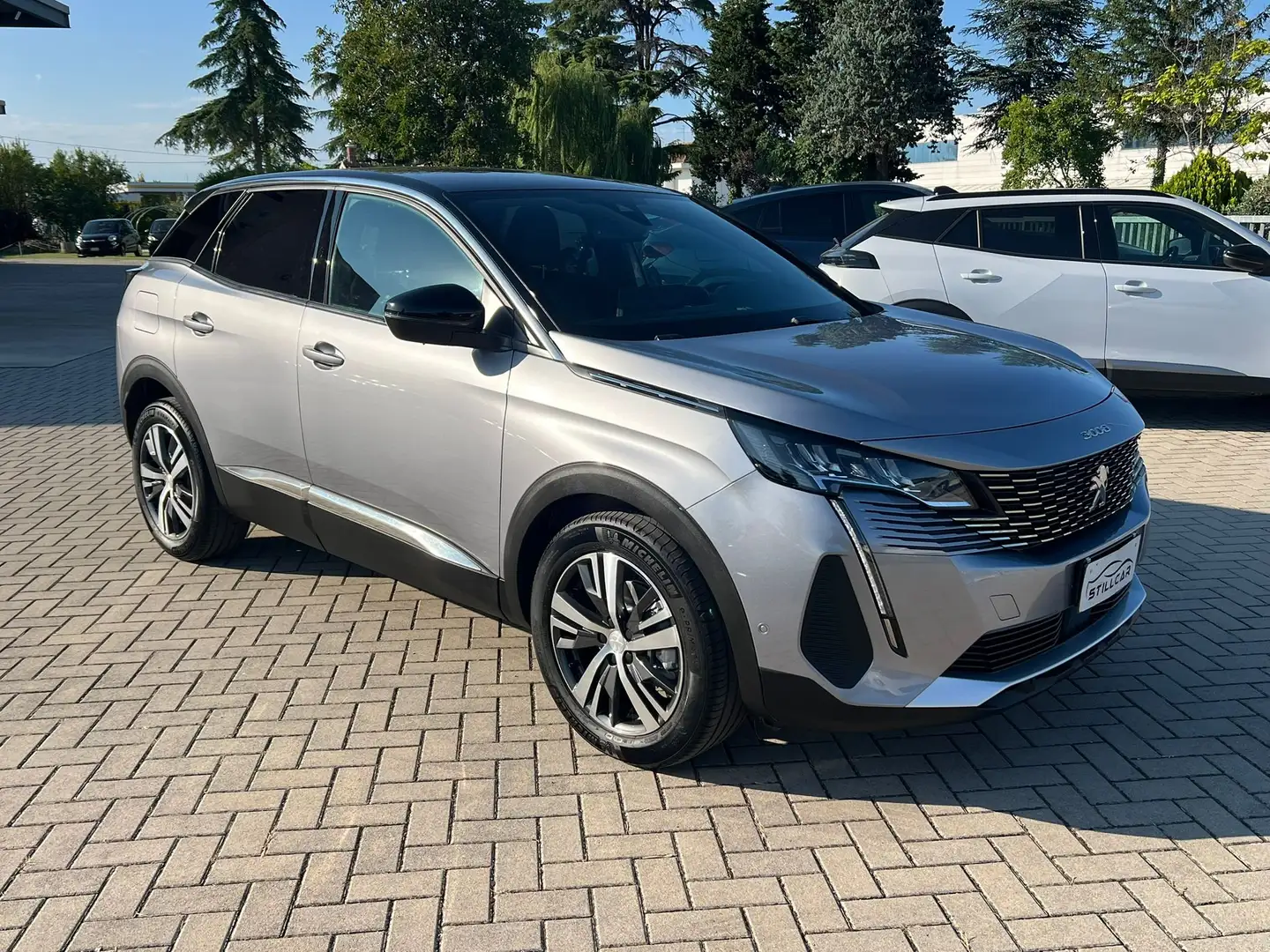 Peugeot 3008 3008 1.2 puretech t Allure Gris - 1