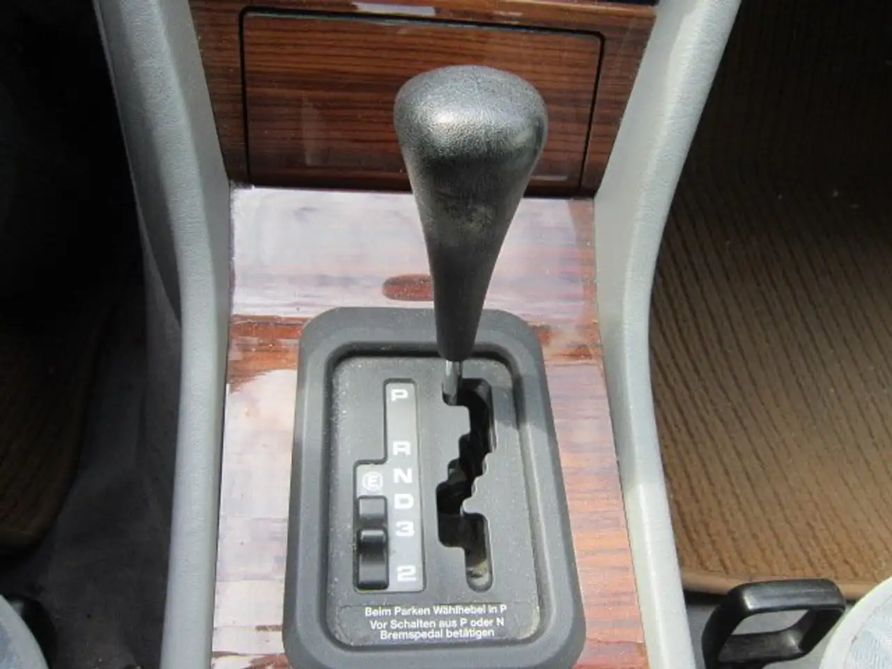 Mercedes-Benz 230 E Aut., foto 11