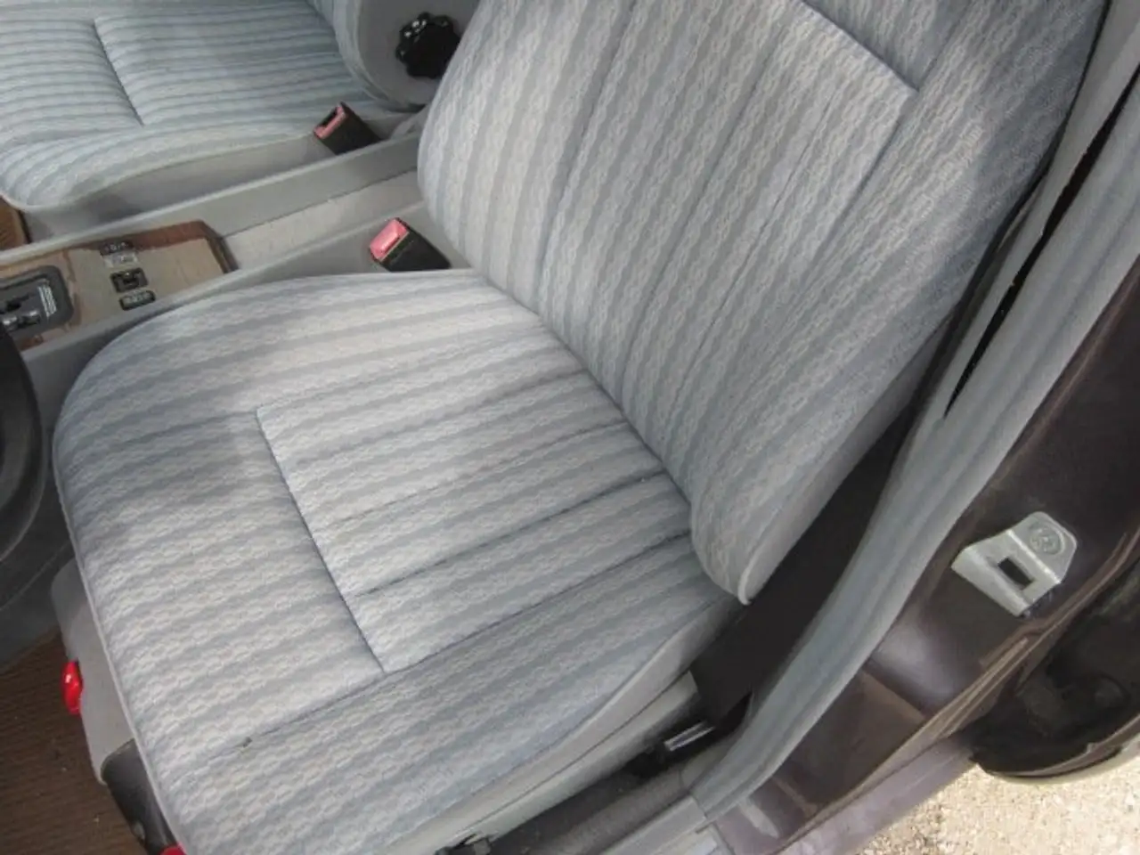 Mercedes-Benz 230 E Aut., foto 8