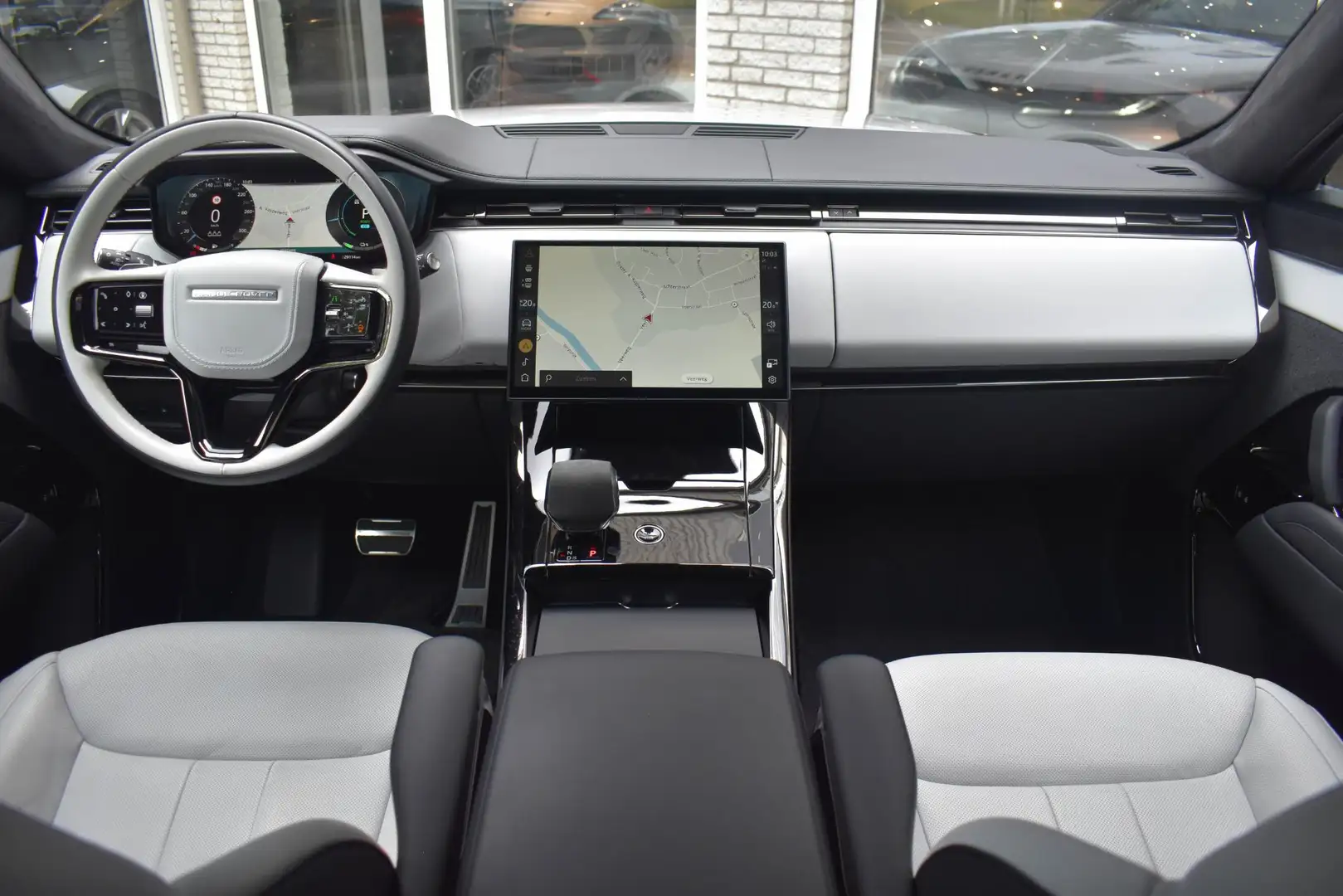 Land Rover Range Rover Sport 3.0 P550e Autobiography Black Pack Trekhaak Pano Grijs - 2