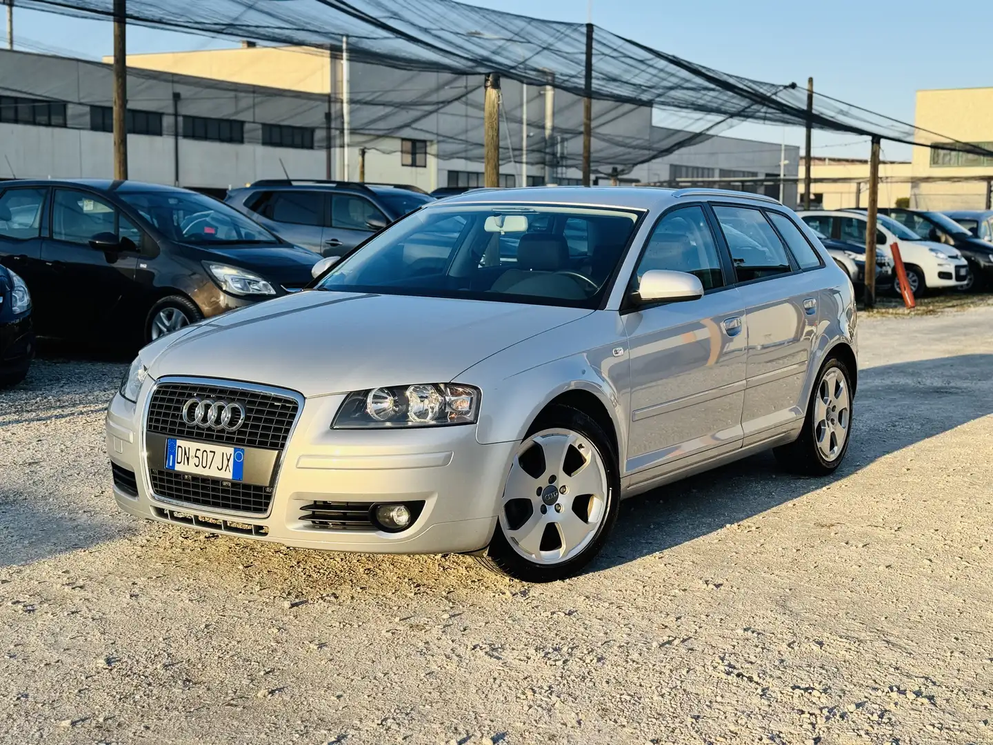 Audi A3 Sportback 2.0 tdi Ambiente - 1