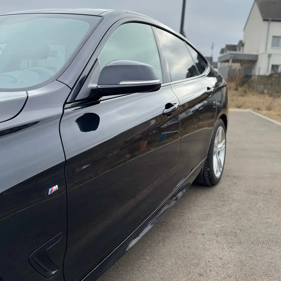 BMW 320 320 d xDrive M Sport Noir - 2
