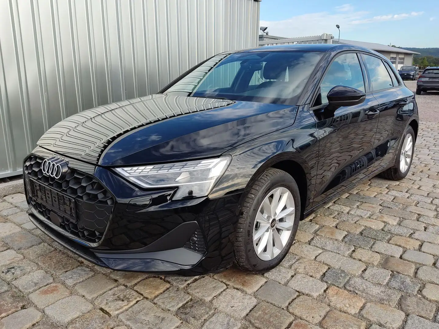 Audi A3 35 TFSI  150 PS S-Tronic -Kamera,ACC,Sitzheizun... Schwarz - 1