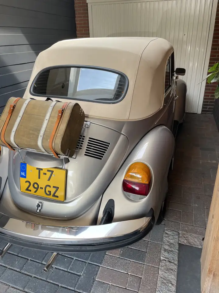 Volkswagen Kever Cabriolet (15), foto 1