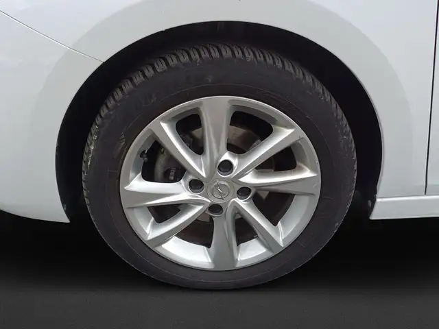 Opel Corsa view 8