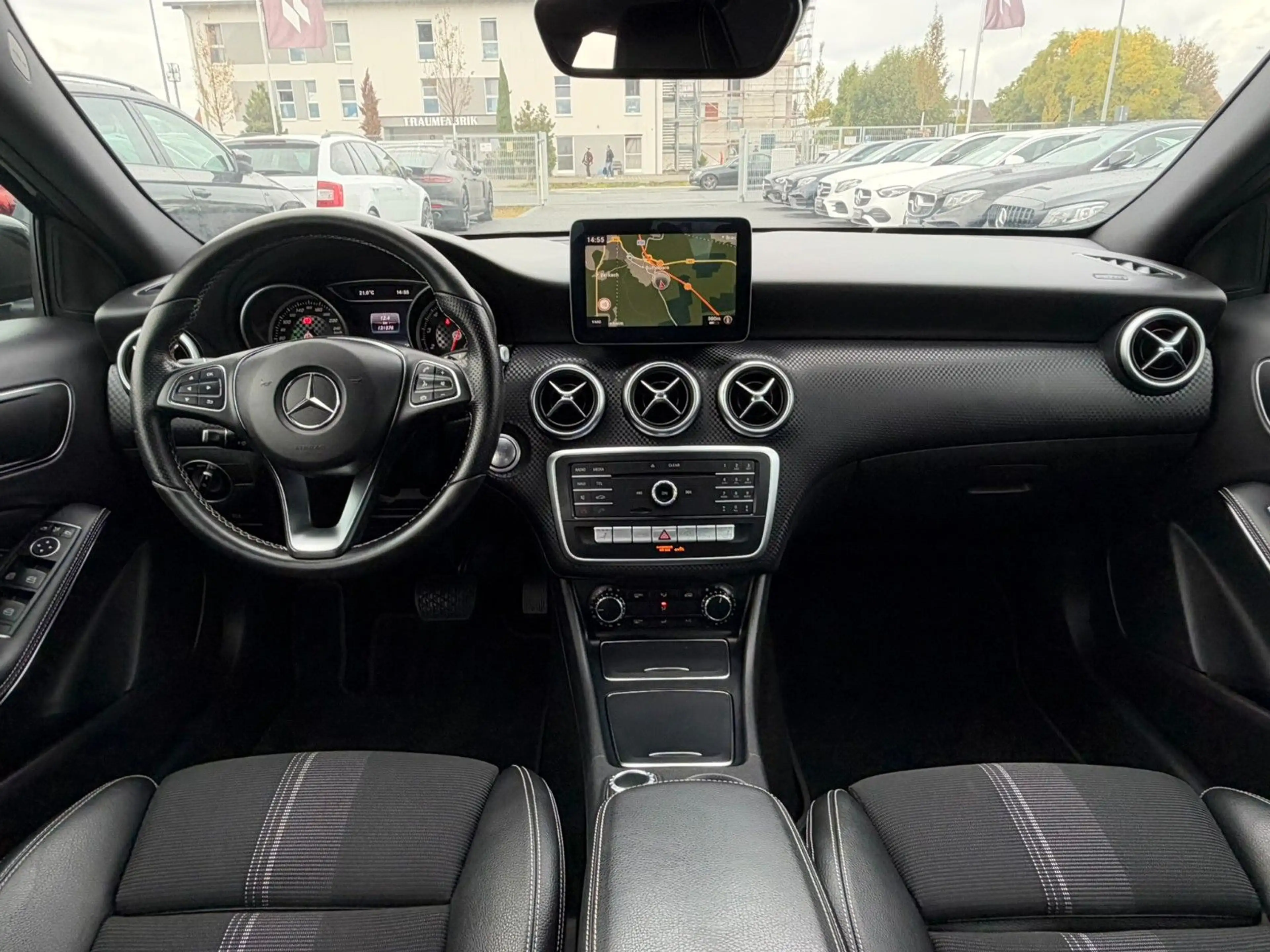 Mercedes-Benz A 200 *AUTOMATIK*LED*TEMPOMAT*CARPLAY*SZHZ*ALU — photo 15