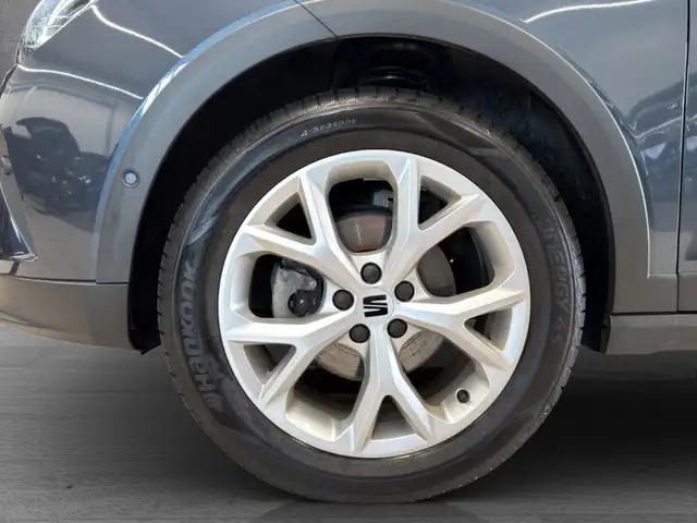 Seat Arona view 5