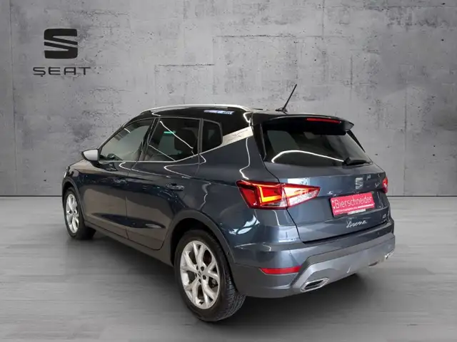 Seat Arona view 8