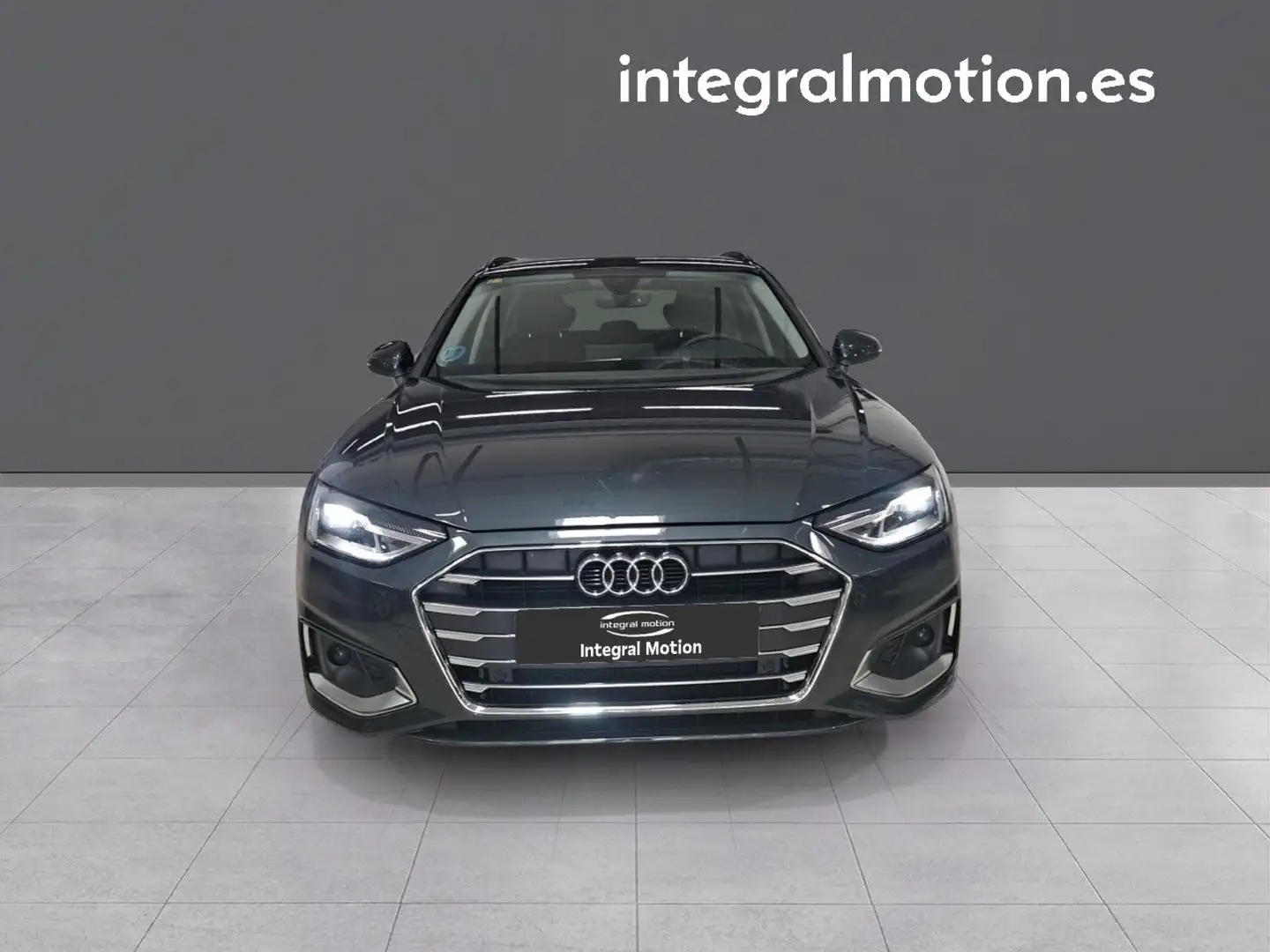 Audi A4 Avant 30 TDI Advanced S tronic 100kW Gris - 2