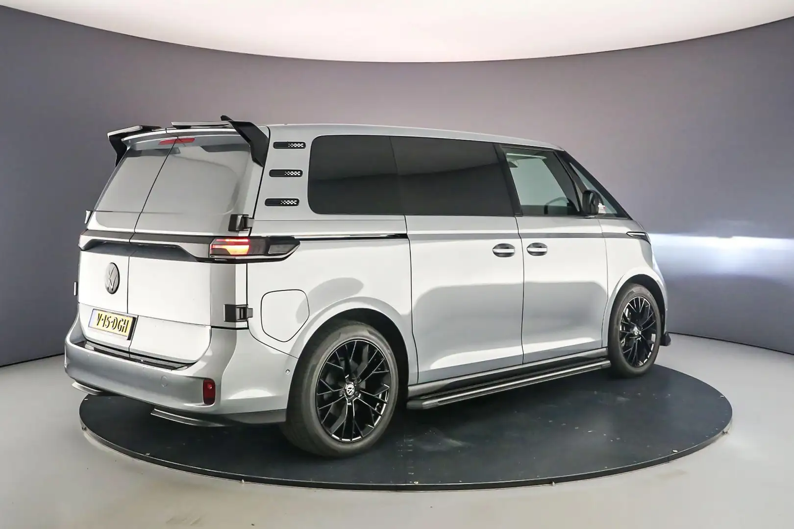 Volkswagen ID. Buzz Cargo 77 kWh 204pk | Demo | 20” velgen | Styling pakket - 2