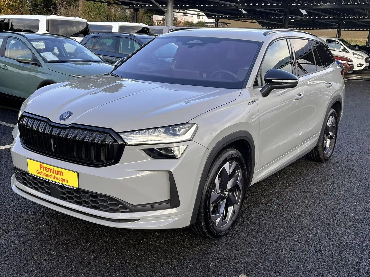 Skoda Kodiaq 1.5 TSI DSG  Sportline Elekt Heckkla 3 Zonen Klima Grijs - 1