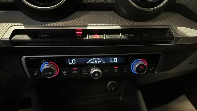 Audi Q2 view 29