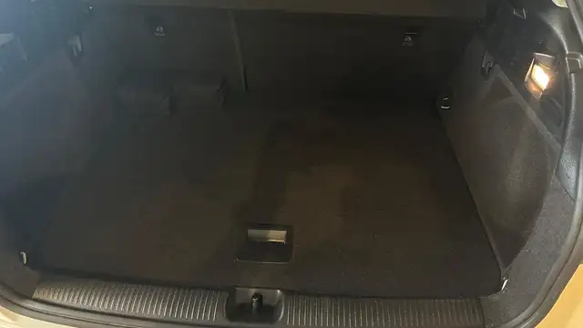 Audi Q2 view 14