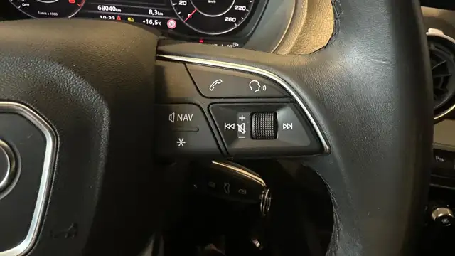Audi Q2 view 25