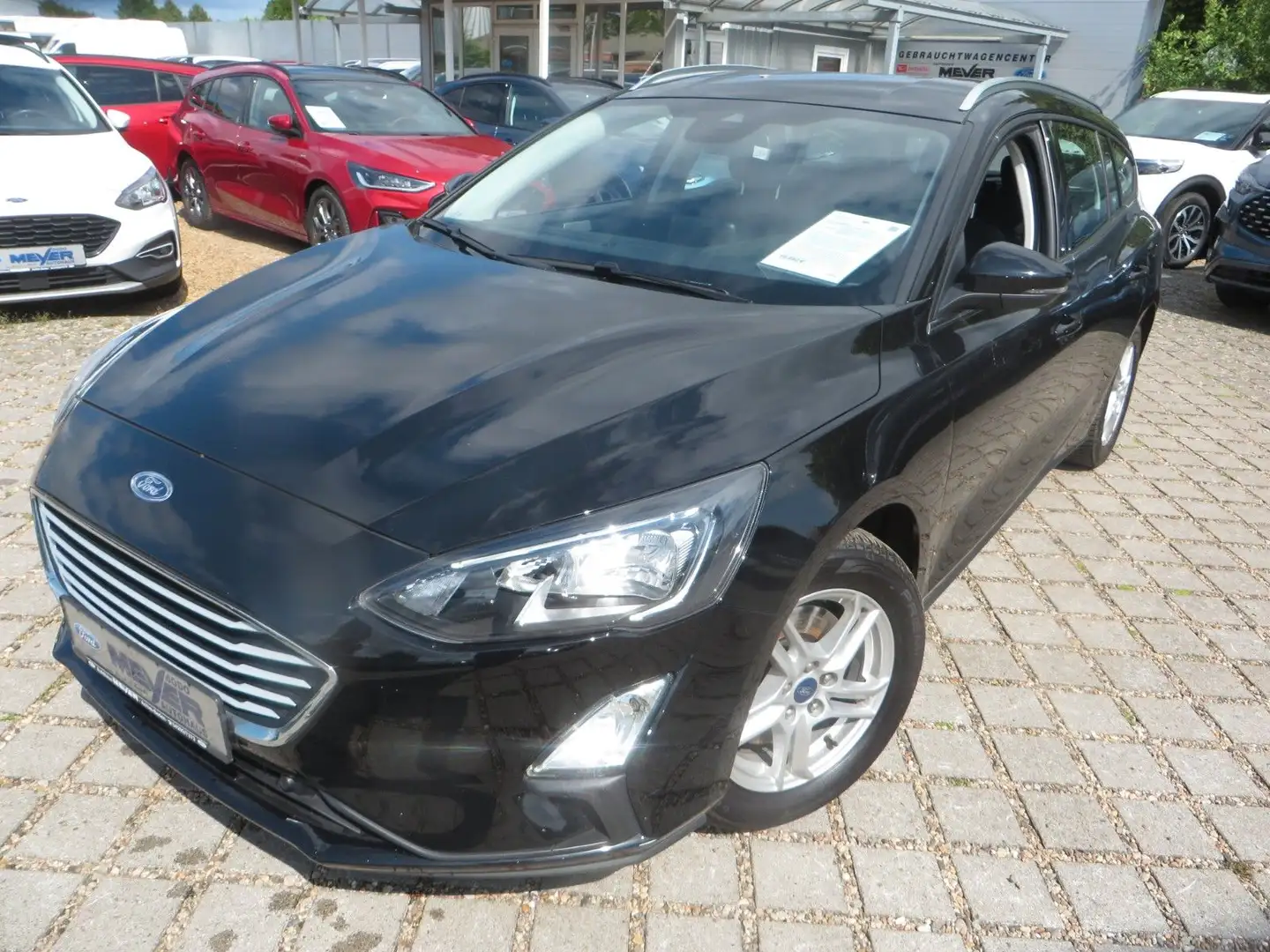 Ford Focus Turnier Cool & Connect Noir - 1