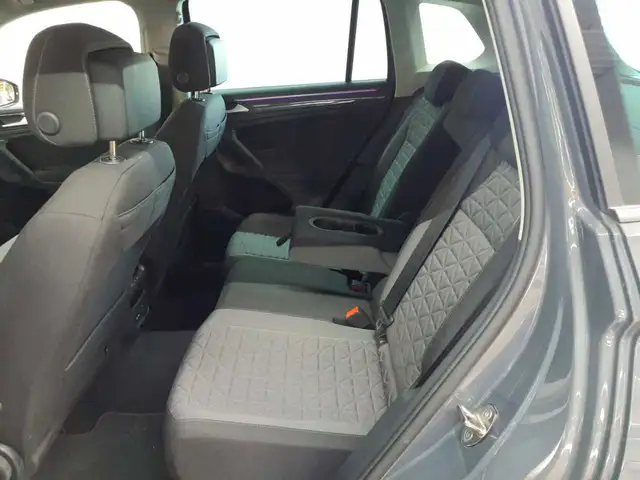 Volkswagen Tiguan view 15