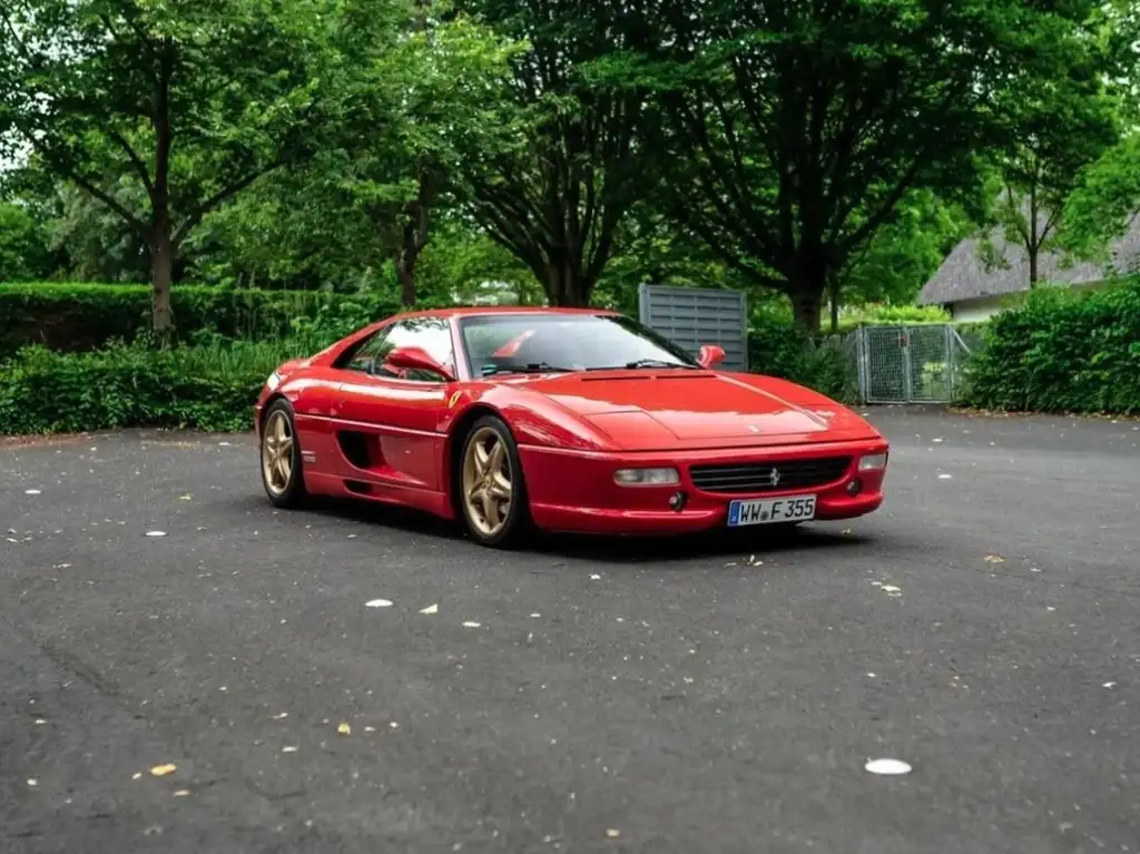 Ferrari F355