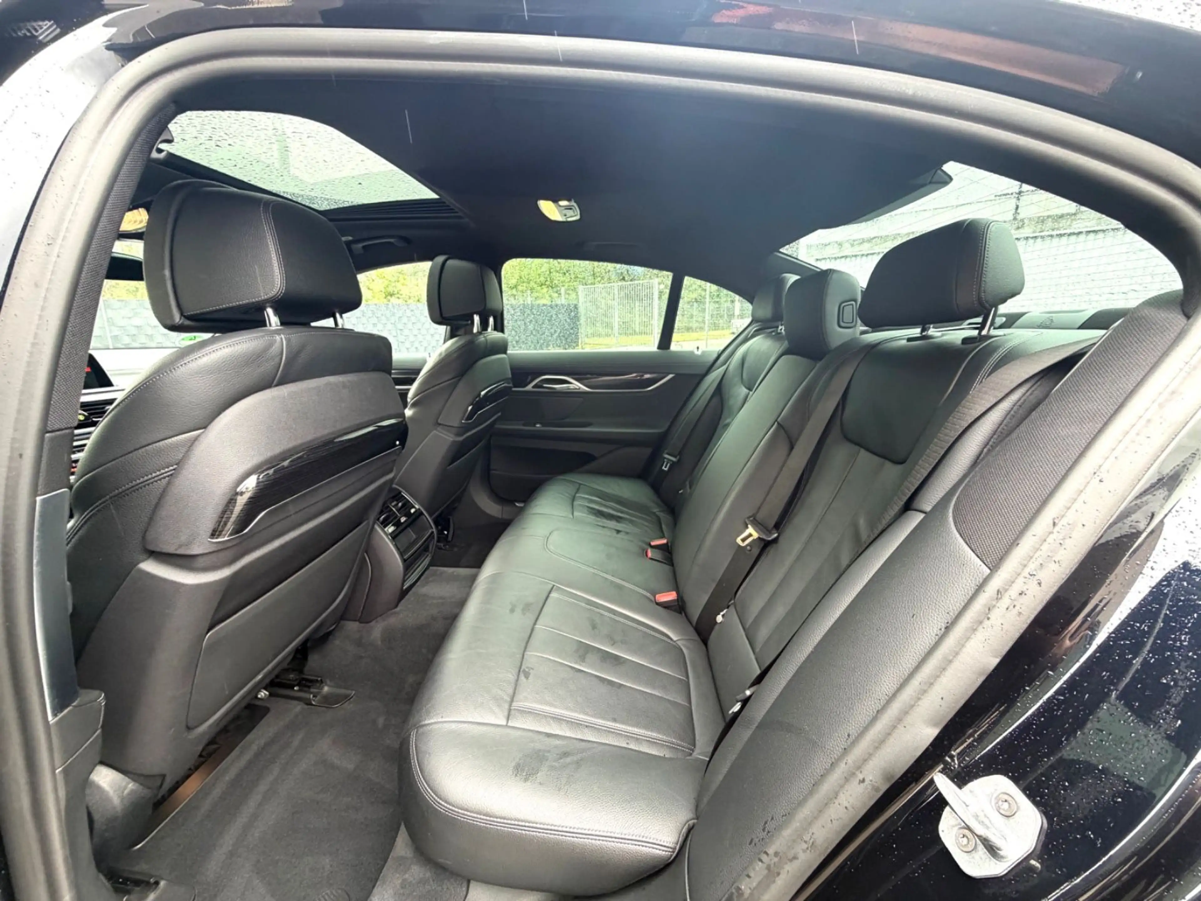 BMW 730 d xDrive M Sport Paket+Head+2 Hand+Shz+Kamera — photo 13