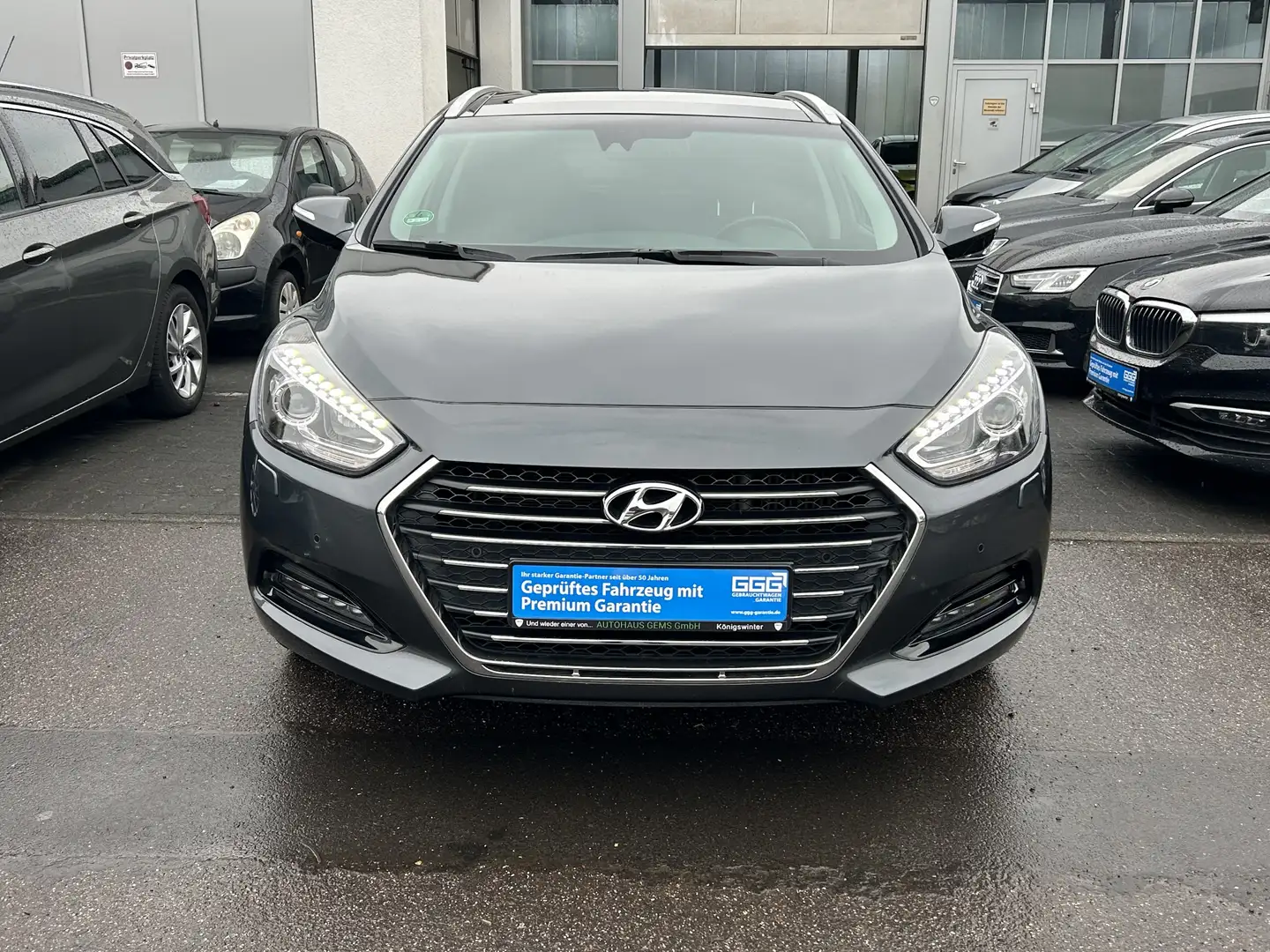 Hyundai i40 blue Style I.Hand Pano Leder Navi AHK Gris - 2