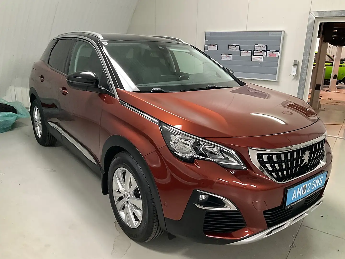 Peugeot 3008 Braun - 2