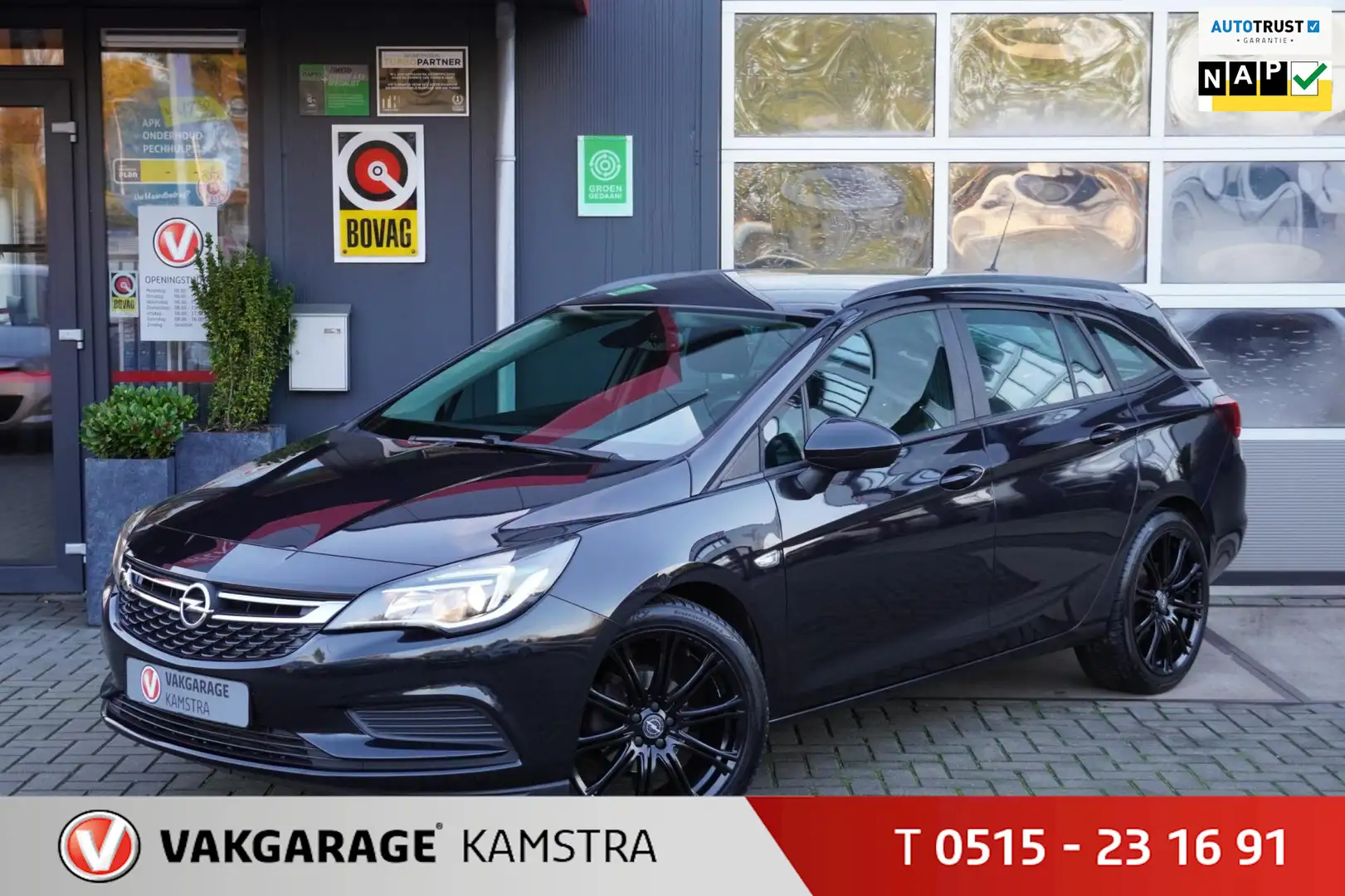 Opel Astra Sports Tourer 1.0 NAP Navi/Airco/Cruise/19inch LM Zwart - 1