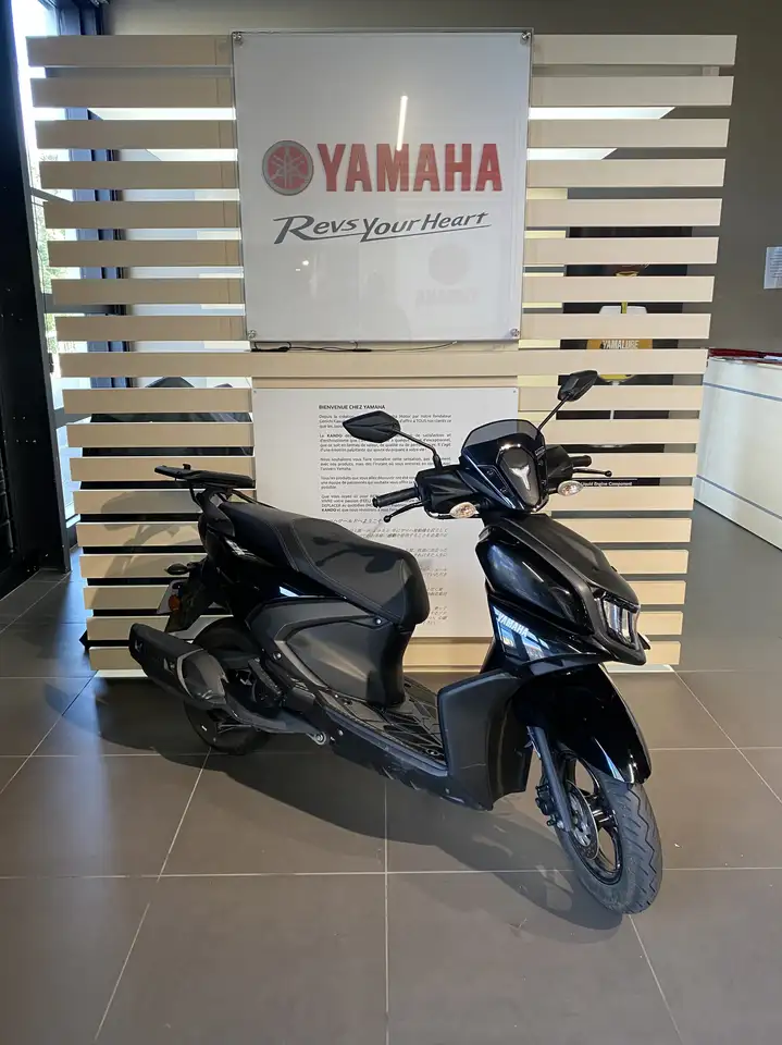 Yamaha RayZR