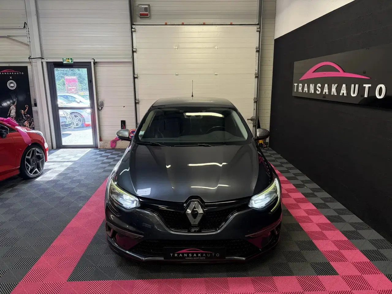 Renault Megane Coupé — photo 9