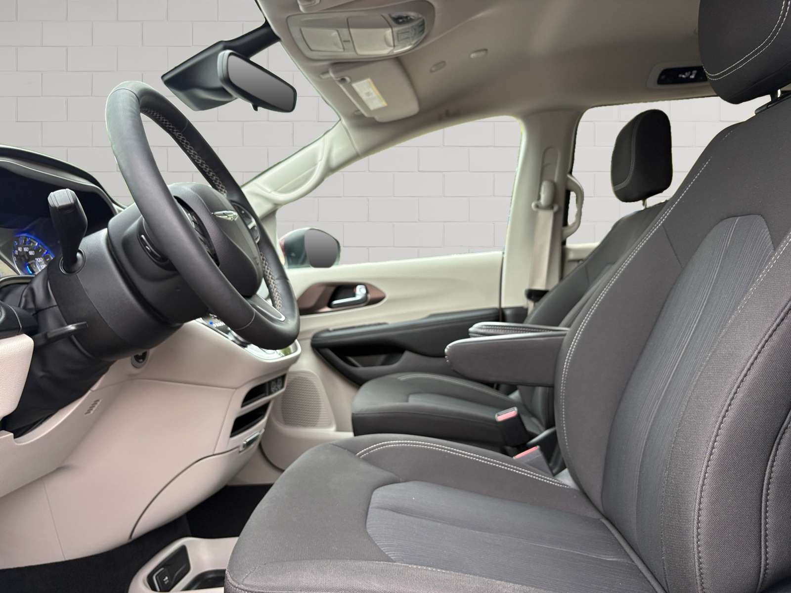 used 2023 Chrysler Grand Caravan car, priced at $35,384