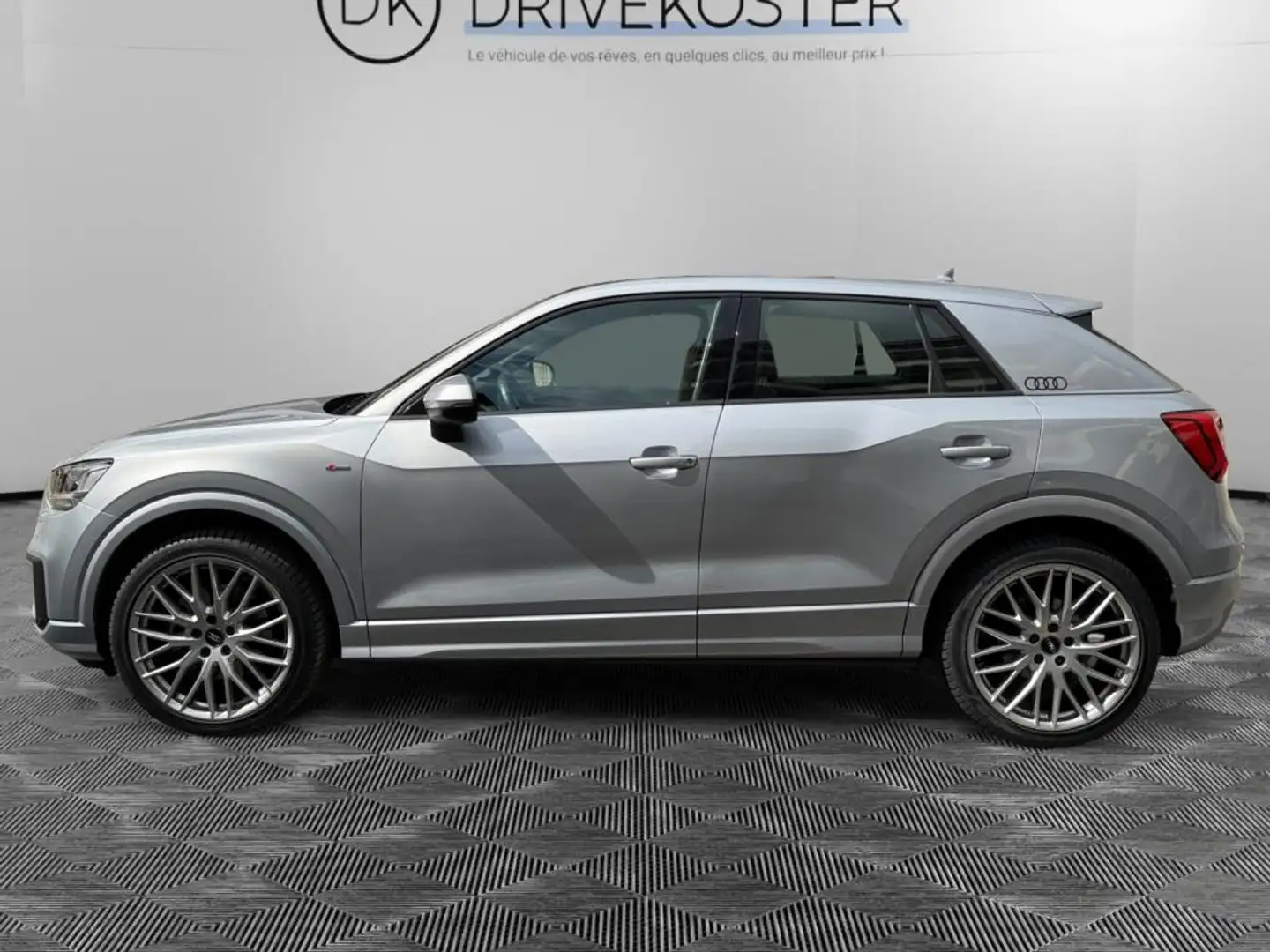 Audi Q2 1.4 TFSI COD - 150 - BV S-tronic S Line PHASE 1 Gris - 2
