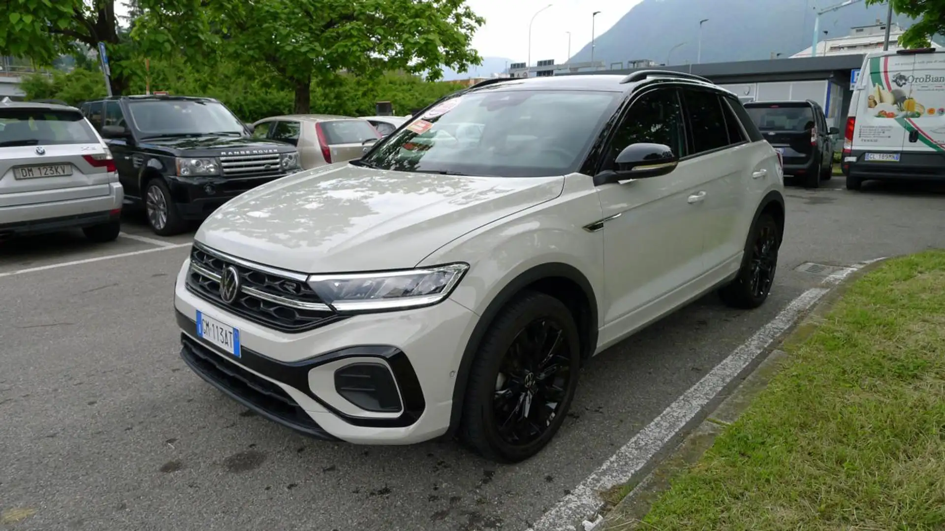 Volkswagen T-Roc 1.5 TSI ACT DSG R-Line Grigio - 1