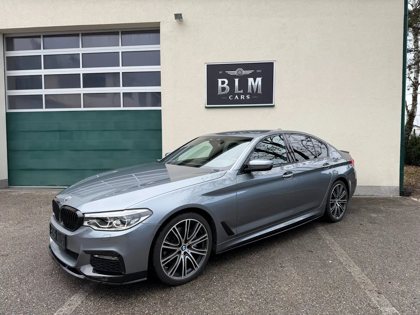 BMW 530 530 d M-Performance H&K, Adaptiv, Head Up, Softclo Grau - 2