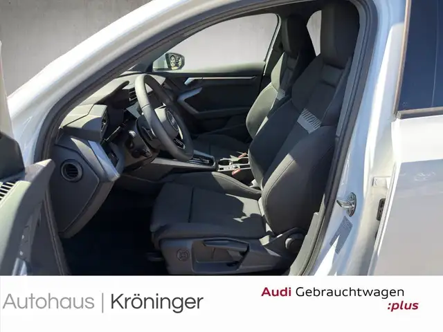 Audi A3 view 7