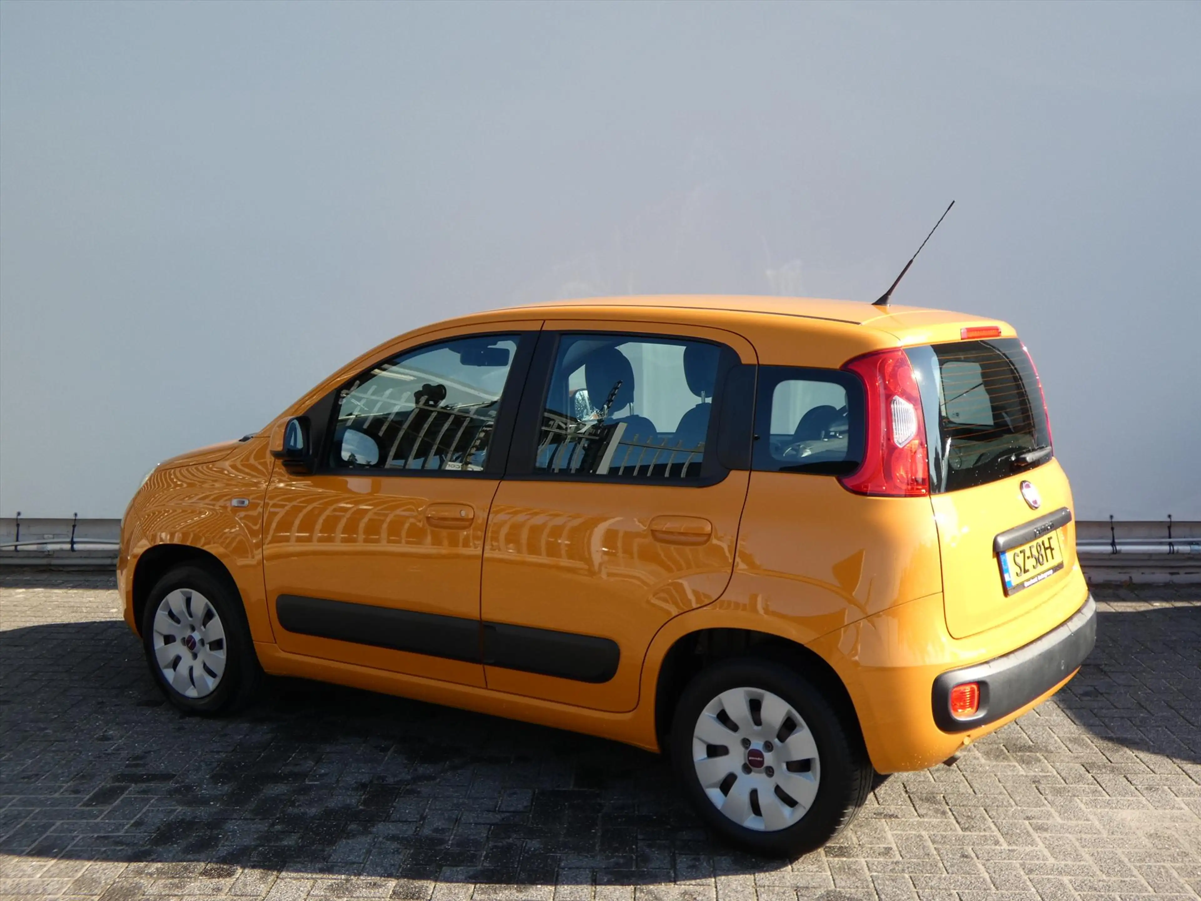 Fiat Panda TwinAir Turbo 80PK Dualogic Lounge / Uniek 48.000 — photo 7