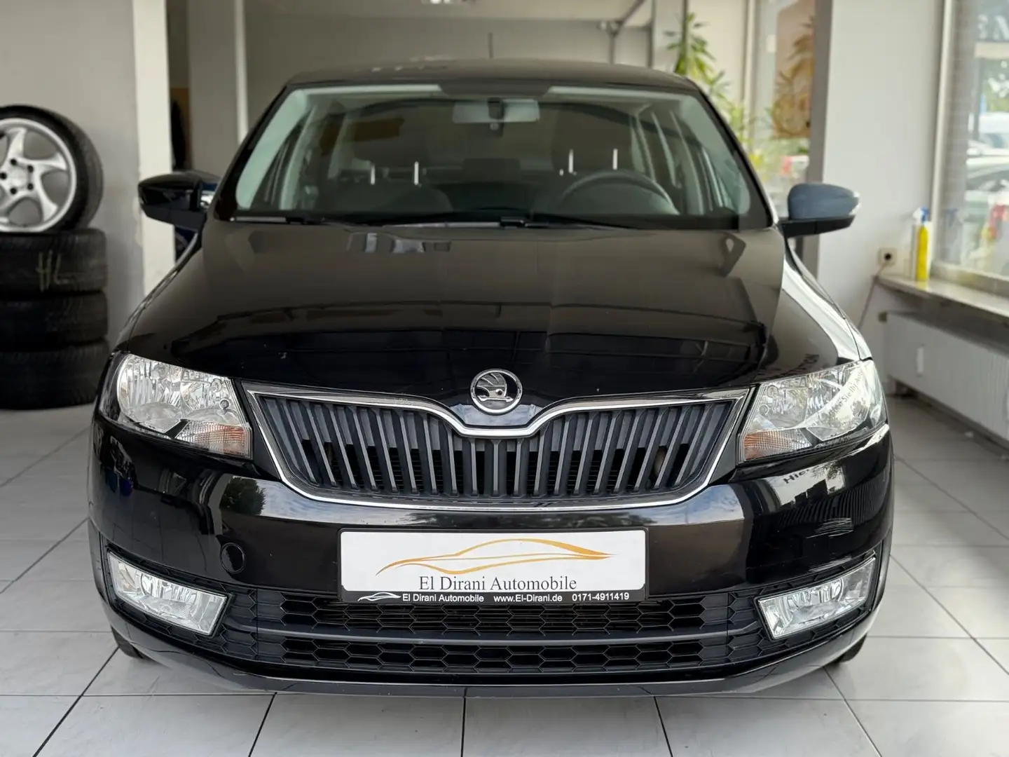 Skoda Rapid/Spaceback 1.2 TSI Spaceback Automatik/Klima/DAB/PDC/ Schwarz - 2