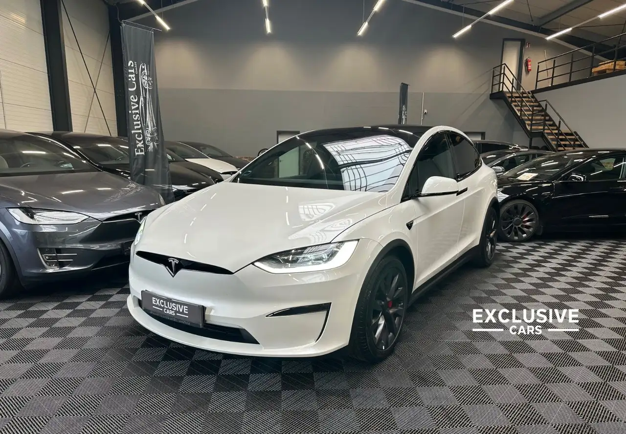 Tesla Model X