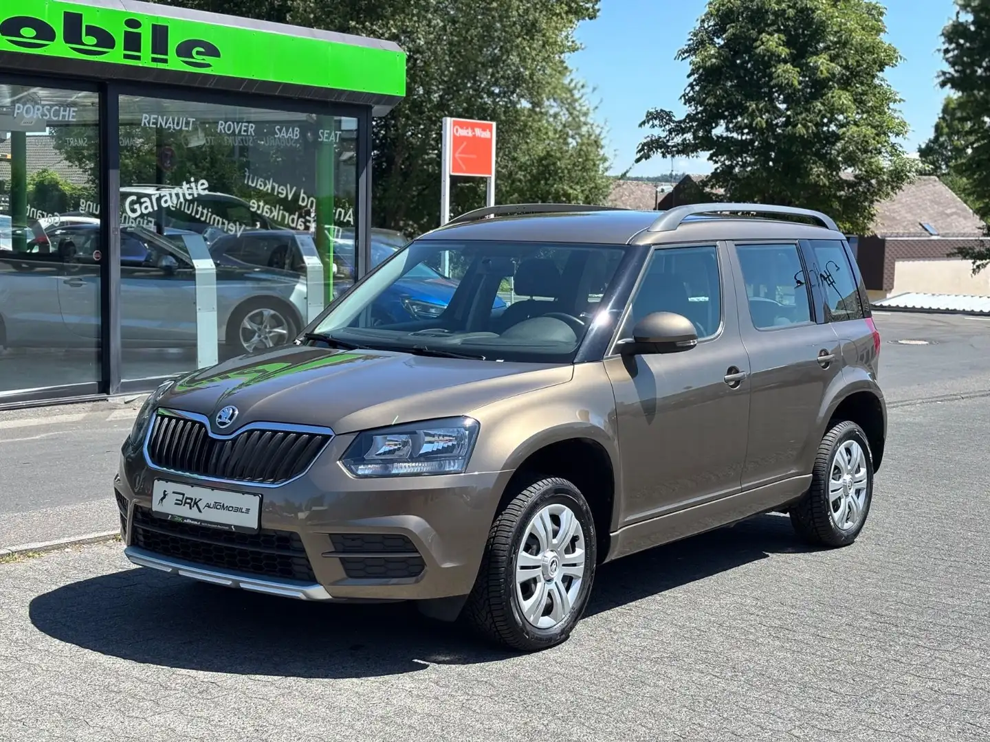 Skoda Yeti 1.2 DSG Active **KLIMA*SHZ*1-HAND*TOMTOM** Braun - 1