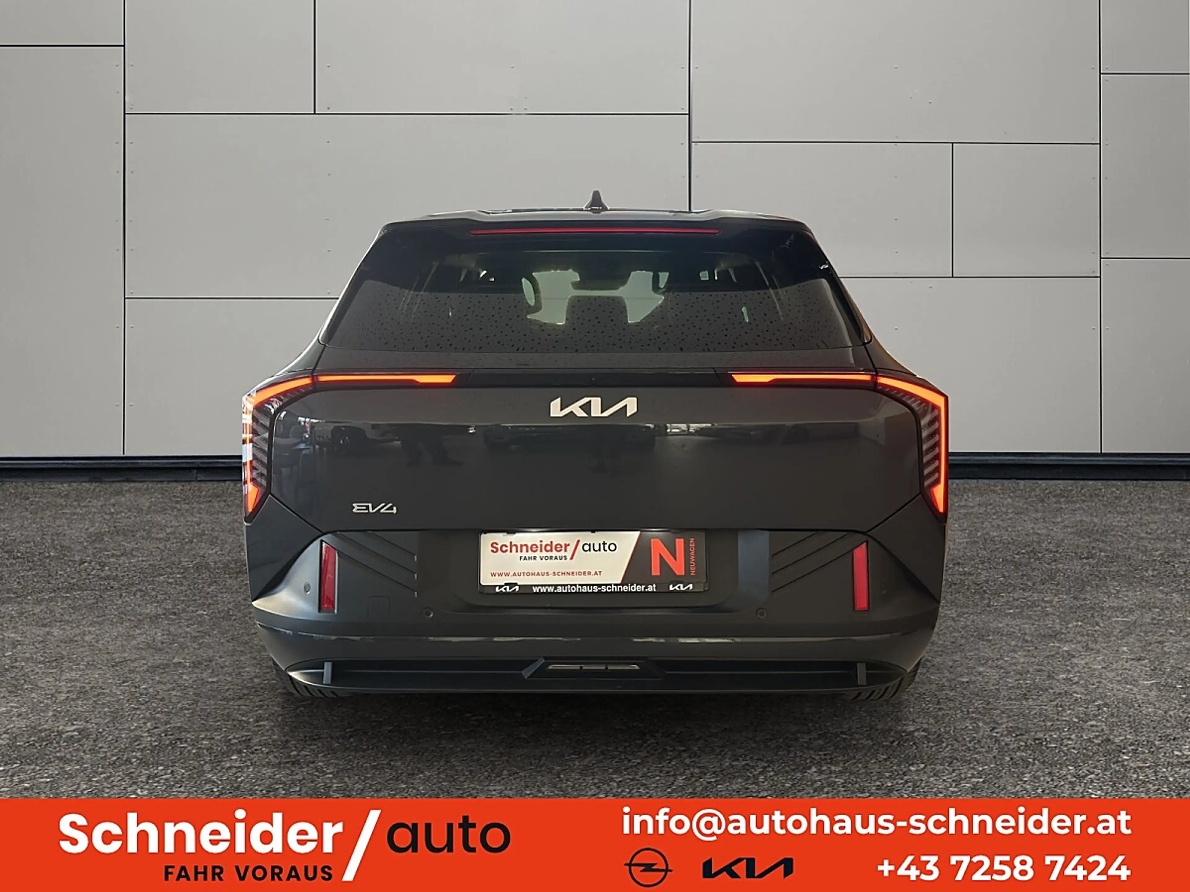 Kia EV4 HB FWD 81,4kWh Earth Plus — photo 5