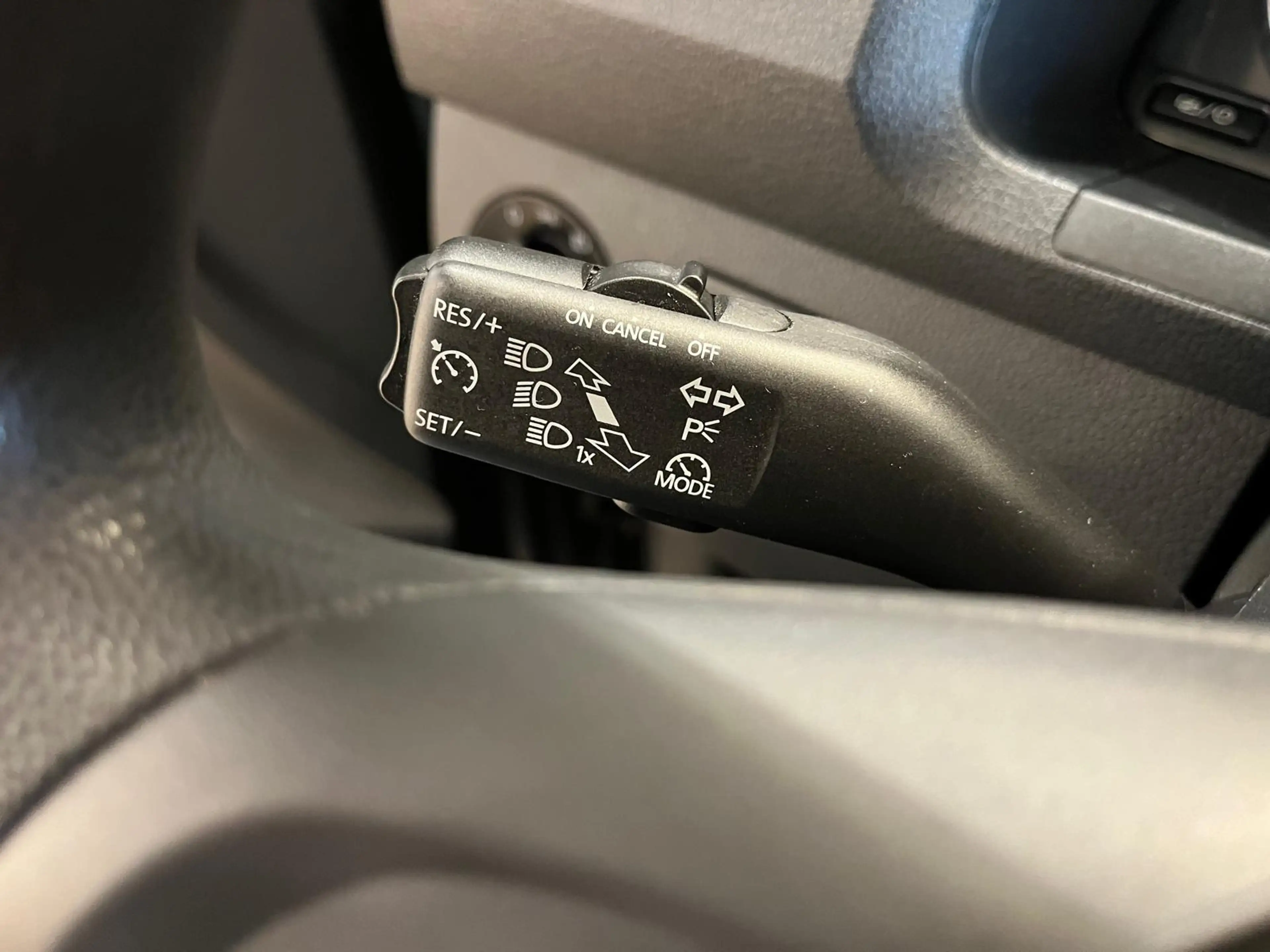Volkswagen Caddy Maxi Rolstoelauto 5+1 incl. bodyguard + lier — photo 20