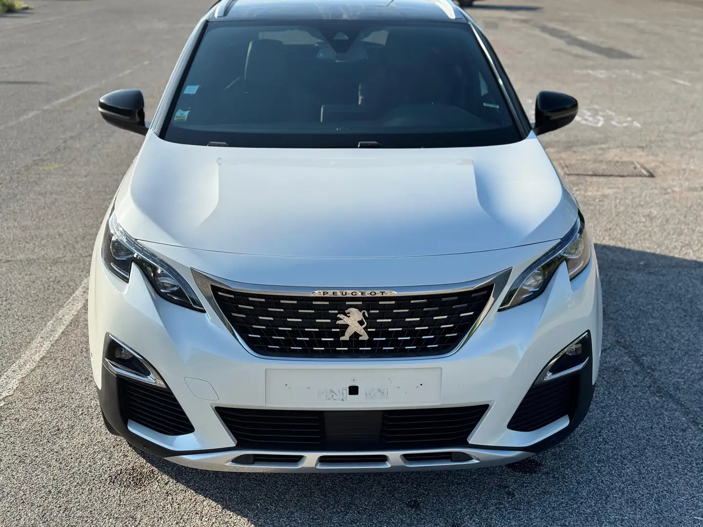 Peugeot 3008 1.2 131cv GT-Line Pelle-Navi-Retro-Led Weiß - 2