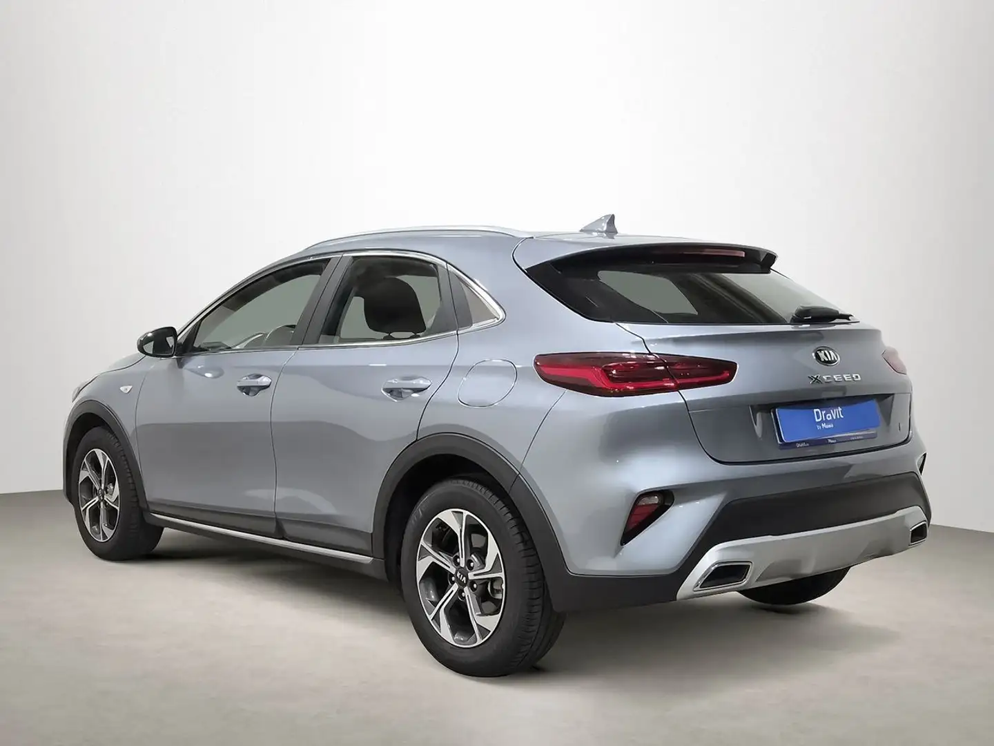 Kia XCeed 1.0 T-GDi Drive Plateado - 2