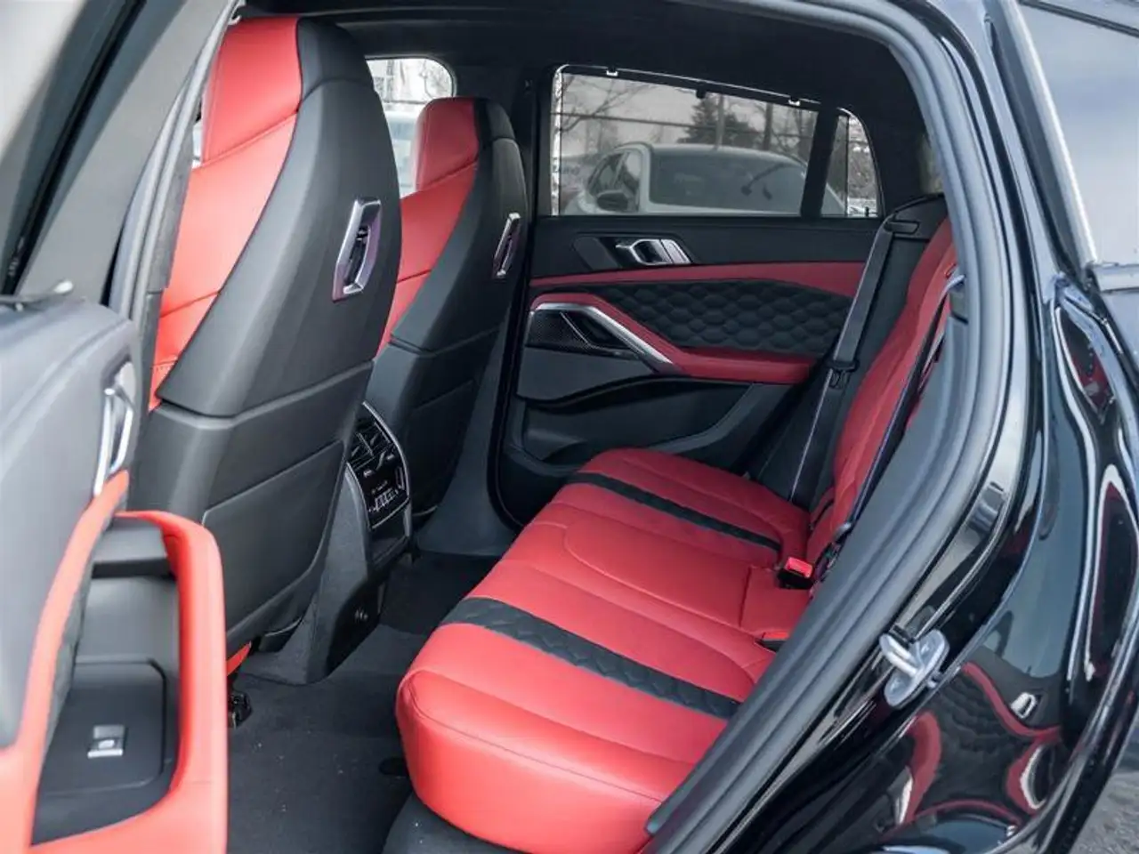 BMW X6 M снимка BMW X6 M