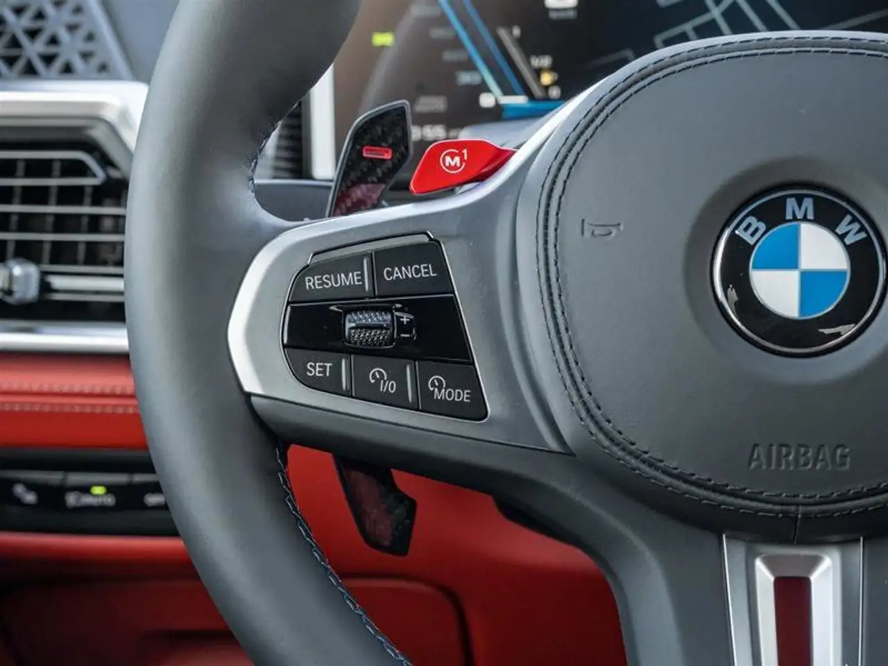 BMW X6 M снимка BMW X6 M
